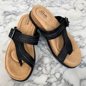 Clarks Brynn Madi Sandals Women's Size 9 Black Slip On Summer Flats